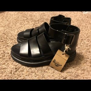 Dr. Martens Clarissa Sandal 8 NEW